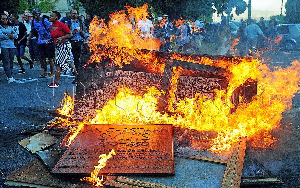 .<a href="/TheCapeArgus/">Cape Argus</a> <a href="/IOL/">IOL News</a> One of <a href="/d7e7r7/">David Ritchie</a>'s pictures that allowed him take the overall prize in #VJoy16 awards this year. We could not be prouder.