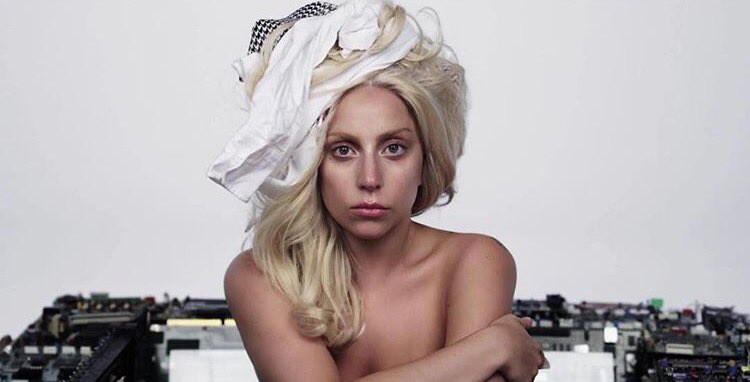 inesgutierrez26's tweet photo. Happy B-Day ARTPOP❤️😍👸🏼🌸 3 years😱😍 @ladygaga #ARTPOP https://t.co/Wn0OrPPqia