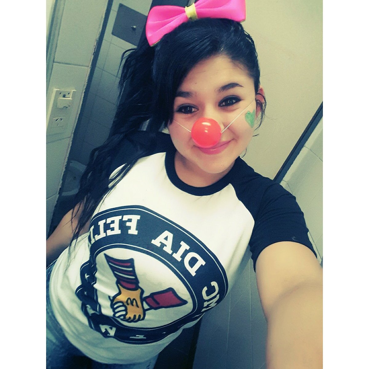 mare_urbano's tweet photo. #MacDíaFeliz #LAR #BigMac 😉

#ChicaPaty ! 😘 https://t.co/8nIP5eCgL2