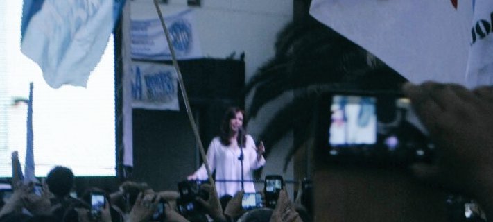 jp_eecheverria's tweet photo. #CristinaEnVarela bancando a la jefa en la @UNAJ_oficial @yaninavmartinez https://t.co/COVyDW1mgM