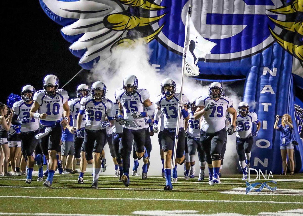MattLoeschman's tweet photo. Fans of @GTEagleFootball / @GTownTXFootball, come out to Bastrop if you can. The team needs your support. Photo/@DNAinaction. #EFND #GTDNA https://t.co/TIIk2ZQcWN