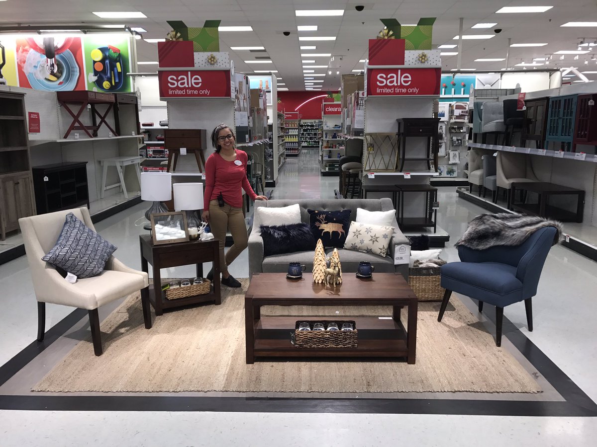 jessvml1958's tweet photo. Challenge met! Cross training our HL TM. Great job Karla! #T1958 #VMTL @AmberVodola https://t.co/dlrLzGqwDs