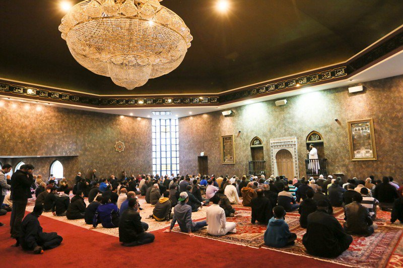 journalnews's tweet photo. Islamic Center in Butler County calls for healing, collaboration: https://t.co/wVDnnNhs0v @ButlercoOhio https://t.co/9zyjGKFmC7
