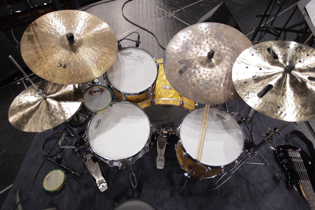 EVANSDrumheads's tweet image. The samba-jazz setup for Evans artist Andy Smith at his #PASIC16 clinic. #drumfam