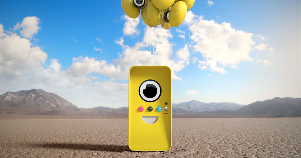EventTechGuy's tweet image. Snapchat Spectacles Go on Sale in Pop-Up &apos;Snapbot&apos; Vending Machines | buff.ly/2fjZR9U