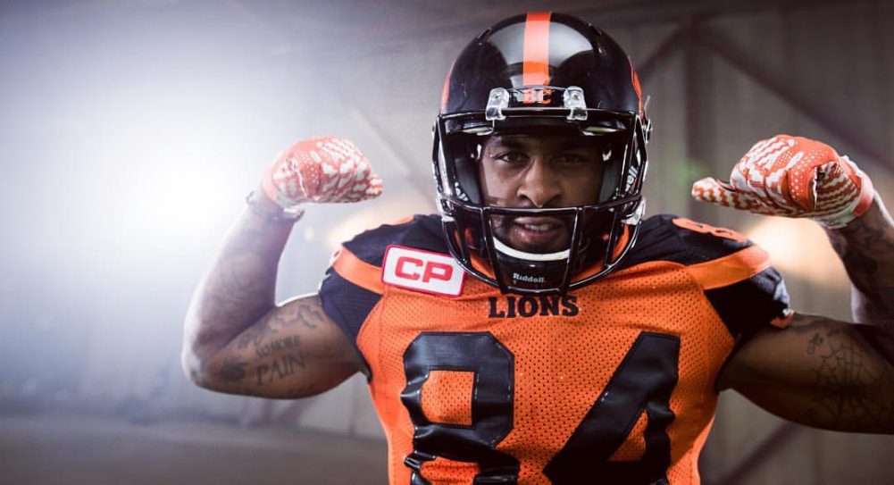 DailyHiveVan's tweet image. Win 4 club seats to the @BCLions playoff game vs Winnipeg on Sunday via @VancityBuzz ow.ly/MBvf3063lDt RT to enter! #ItsTime
