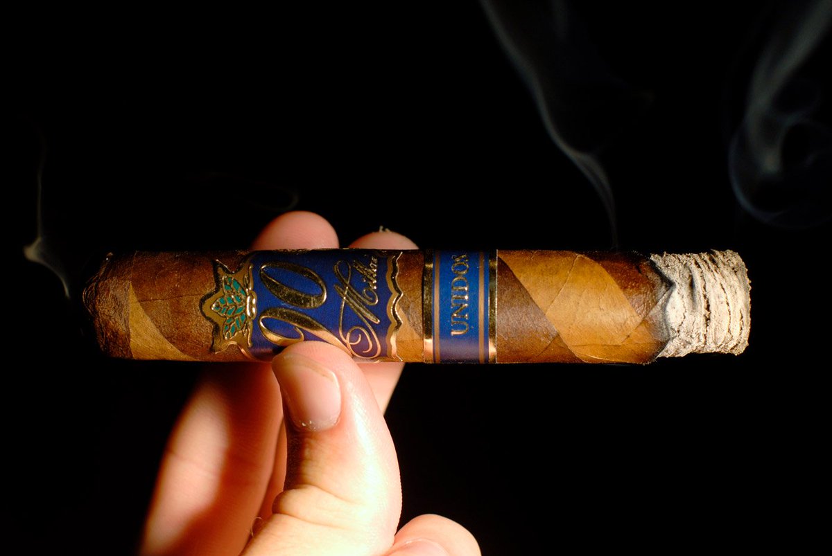 Cigar Review: examining US-Cuba relations with <a href="/fdgcigars/">FDG CIGARS</a> new 90 Millas Unidos - cigardojo.com/?p=28716 via <a href="/benreedtweets/">Benjamin Reed</a>