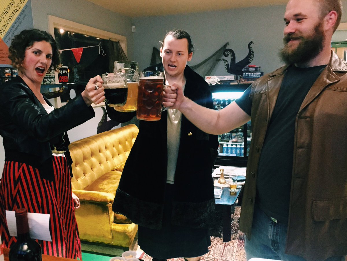 GrowlersHawth's tweet image. 50% off pints for veterans today in the beer garden