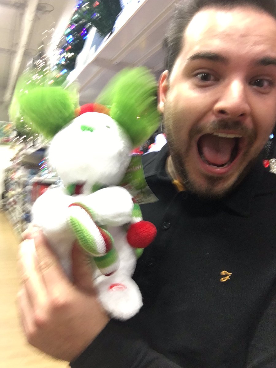 Dannih1993's tweet photo. #rangegrotto Christmas time favourite Christmas product @TheRangeUK https://t.co/cp1hmdWDjx
