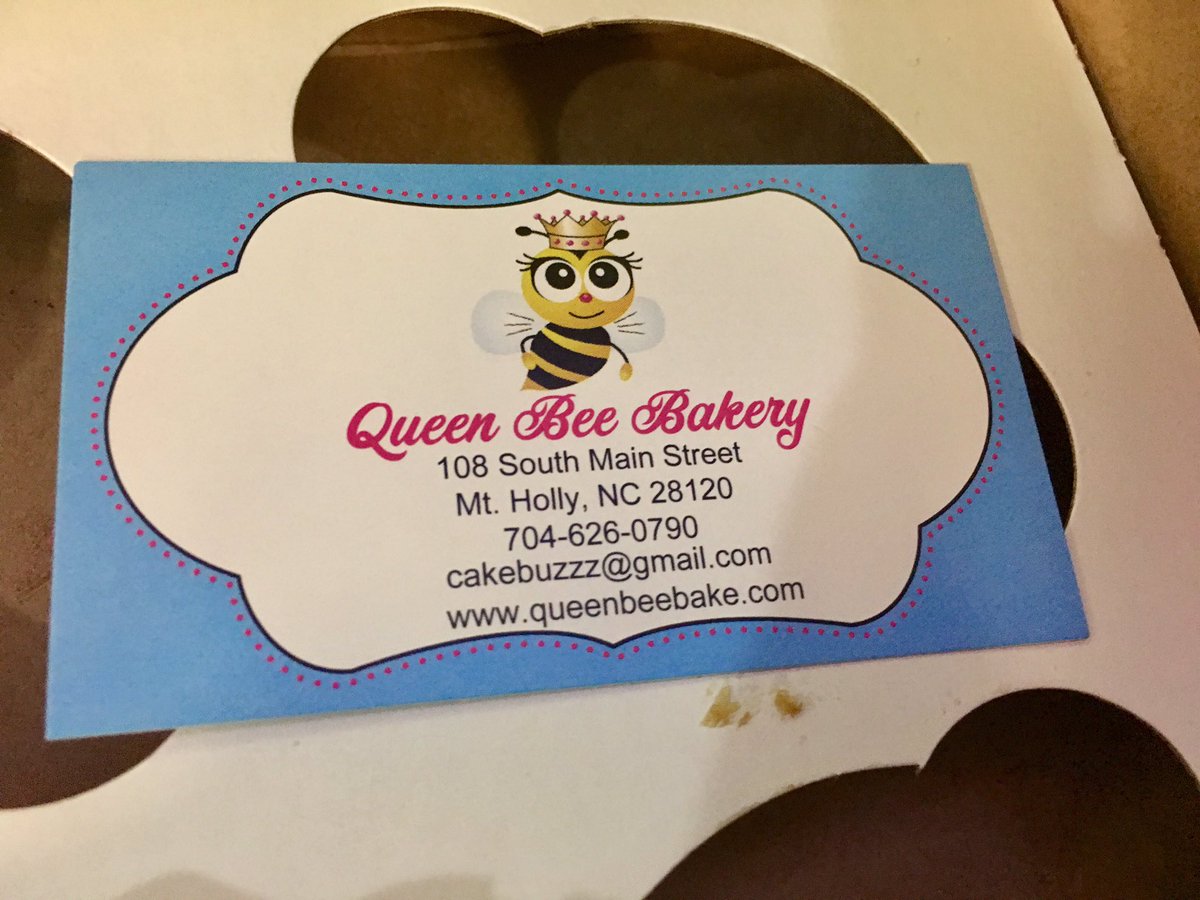 MollyGrantham's tweet photo. "A long week for you guys," Freddie said. "So my wife and I wanted to drop off treats." #QueenBeeBakery #MtHolly #Kindness #DedicatedViewer https://t.co/IBYxxC4WCt