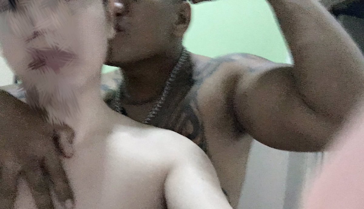 ceritalawas1's tweet photo. DARK and LIGHT 2 #mandorkuli #kuli #kontolkuli #bodykuli #gaypaid #gayasian #kulikekar #ceritalawas #lokal #gayindo #gaypict https://t.co/sYEoDTFGzZ