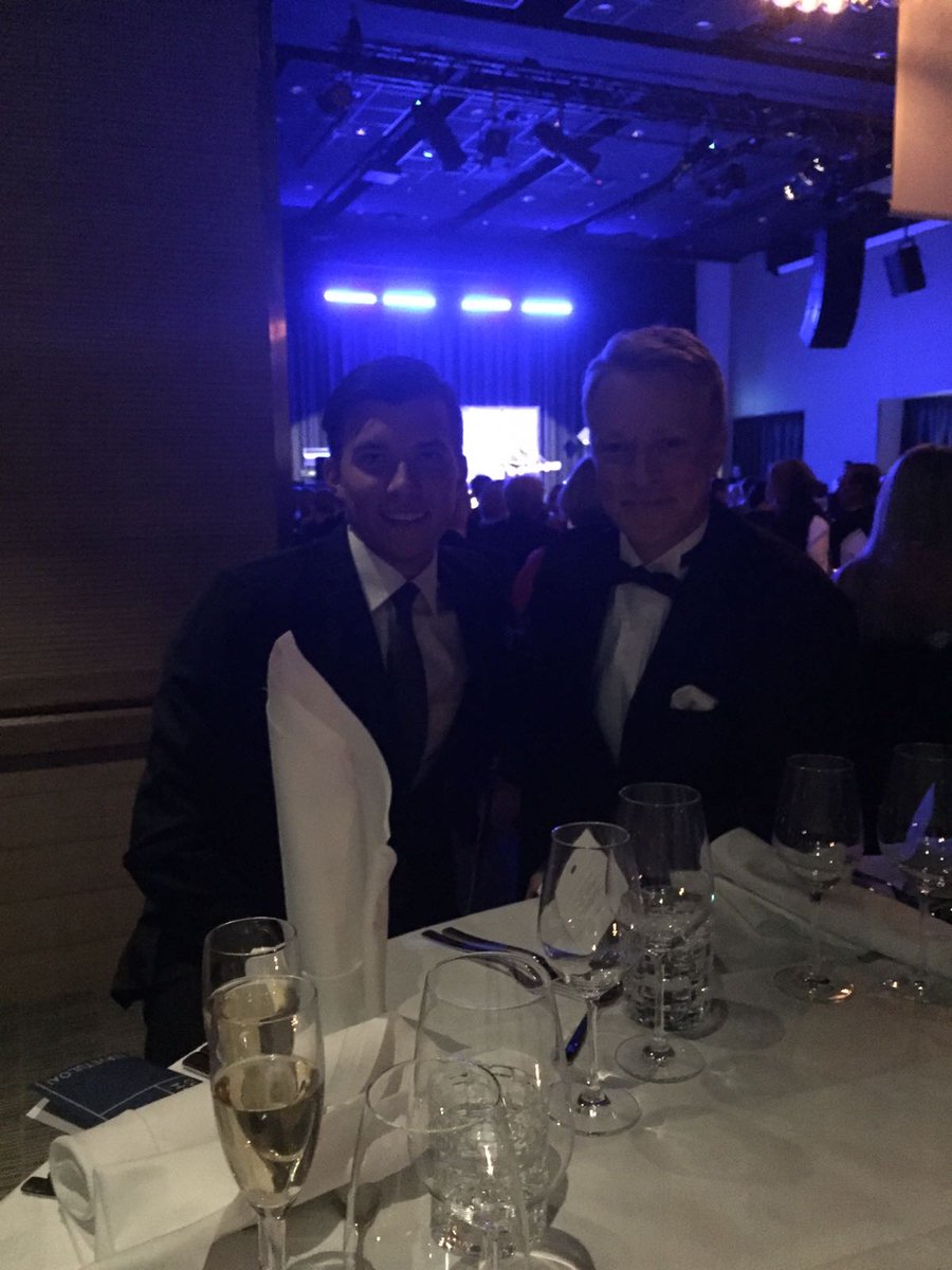 patrikns's tweet photo. #tennisgaala #kpmgfinland #KPMG #angelma&makela #startup @LouhiJyrki https://t.co/cSwG4vboJX