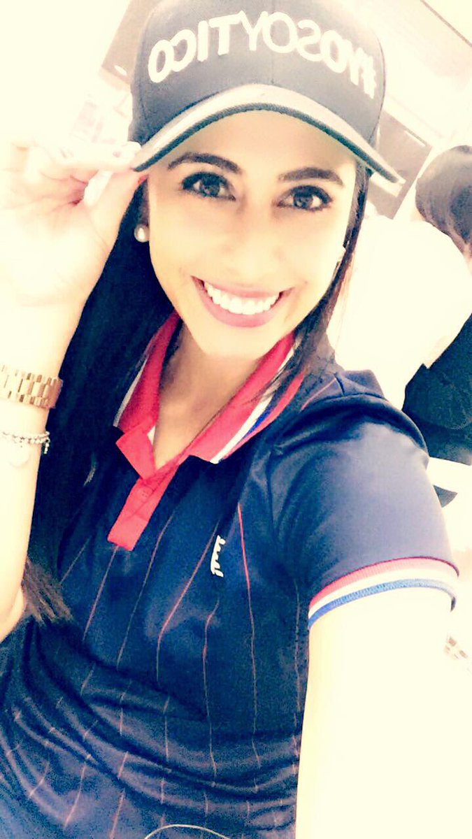 gabyduran18's tweet photo. #Yosoytico #Lasele #Rusia @tdmas_cr @xtremascr ❤️🙌🏻🇨🇷 https://t.co/vEF58CzmHI