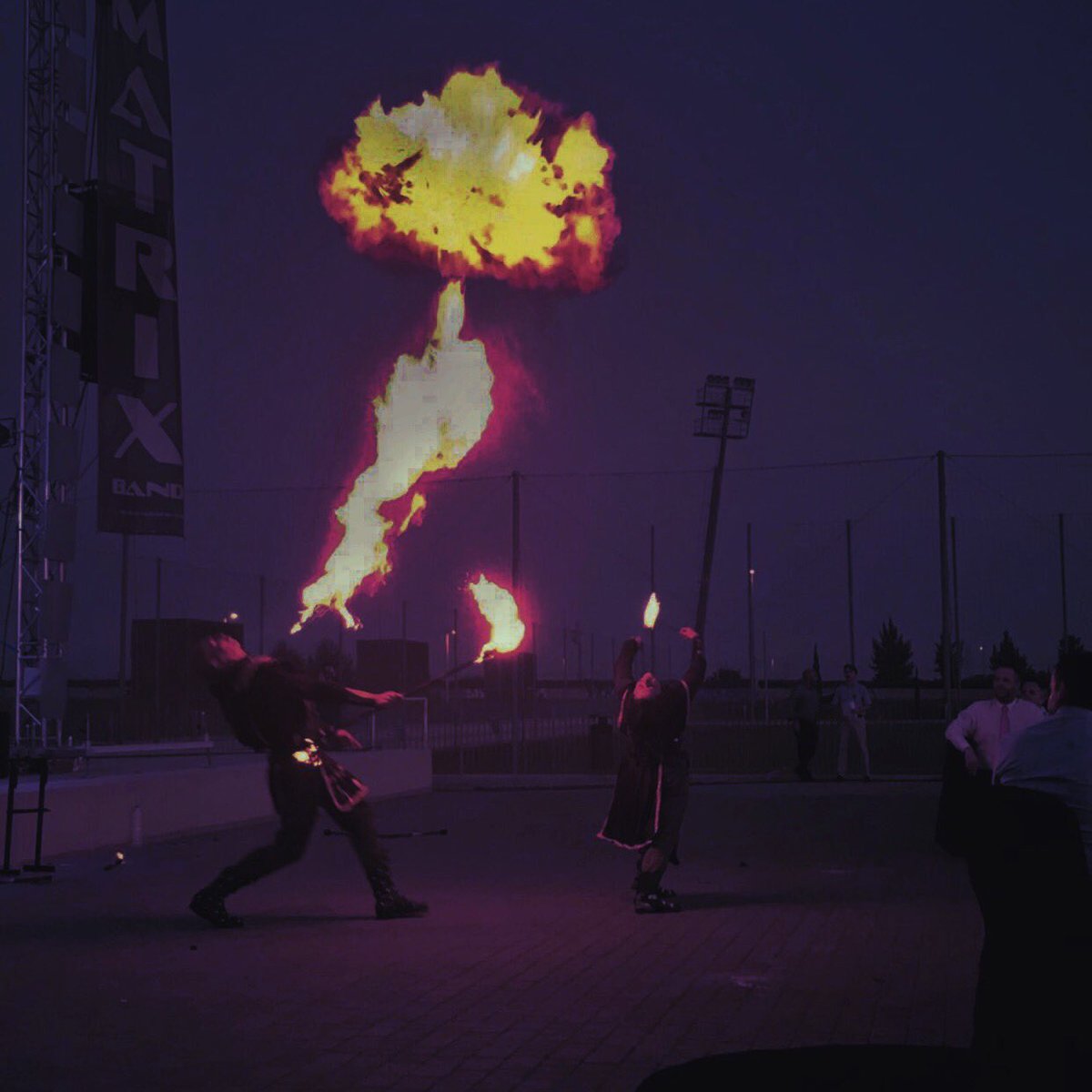 califatstorrent's tweet image. Gracies per seguirmos a @Pyros_spc , aci vos deixe una foto del pasat sopar de nomenament de carrecs de la #capitania16 en Torrent.