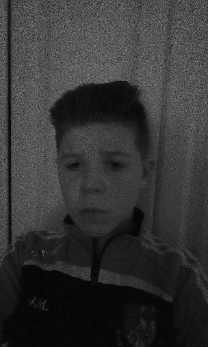jakemooney855's tweet photo. Nothing to do when granny babysitting 👎👎👎👎👎👎👎👎👎👎👎👎👎👎👎👎👎👎 https://t.co/Lcp9k7iQzu