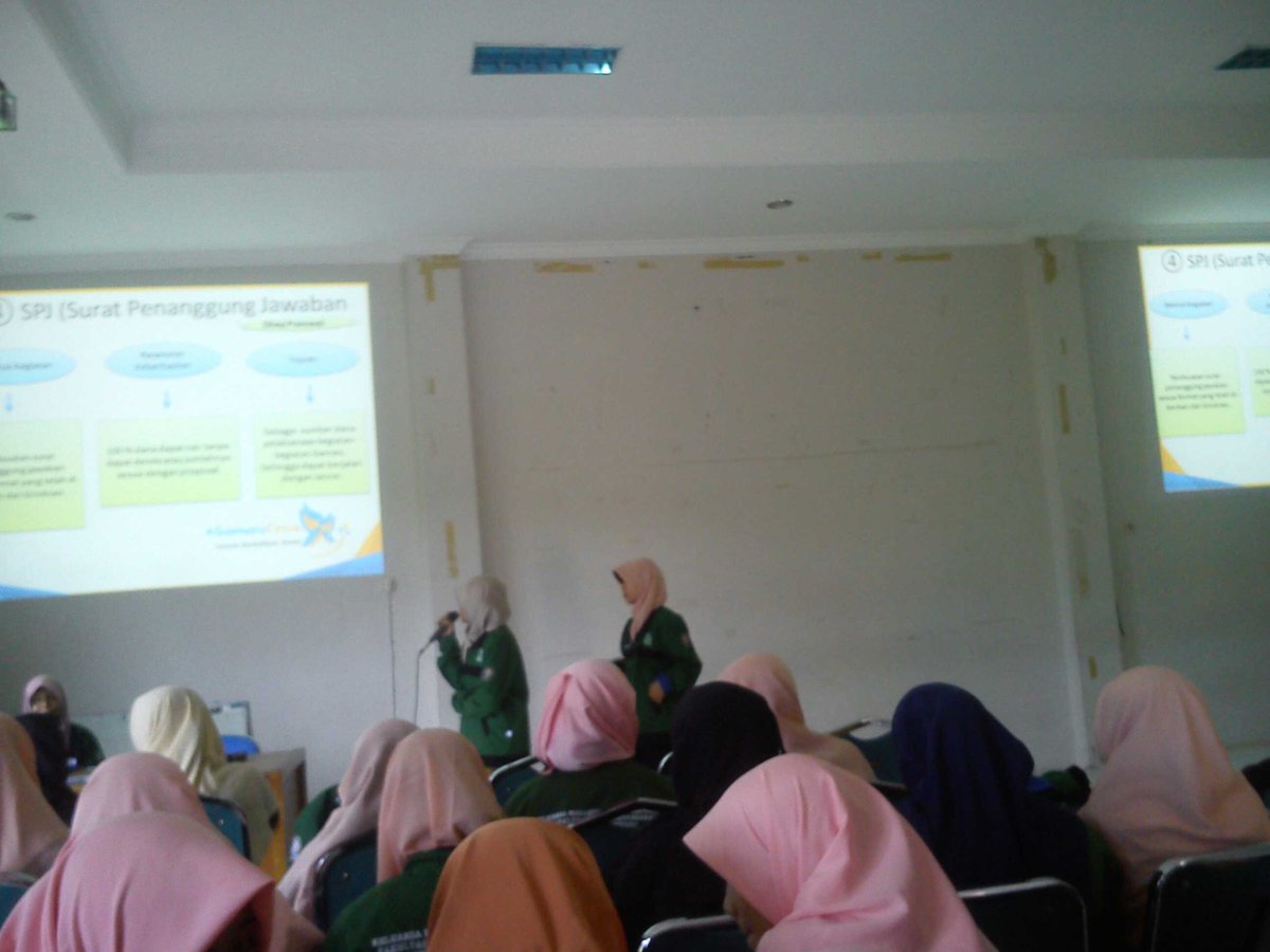 [SEDANG BERLANGSUNG]
Pemaparan LPJ AT oleh Biro Keuangan