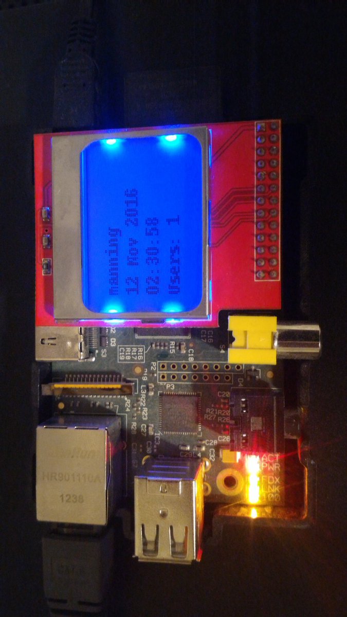 n1t0r's tweet image. Finally found the right #python libraries for the lcd. Thanks @adafruit ! #raspberrypi #psutil
