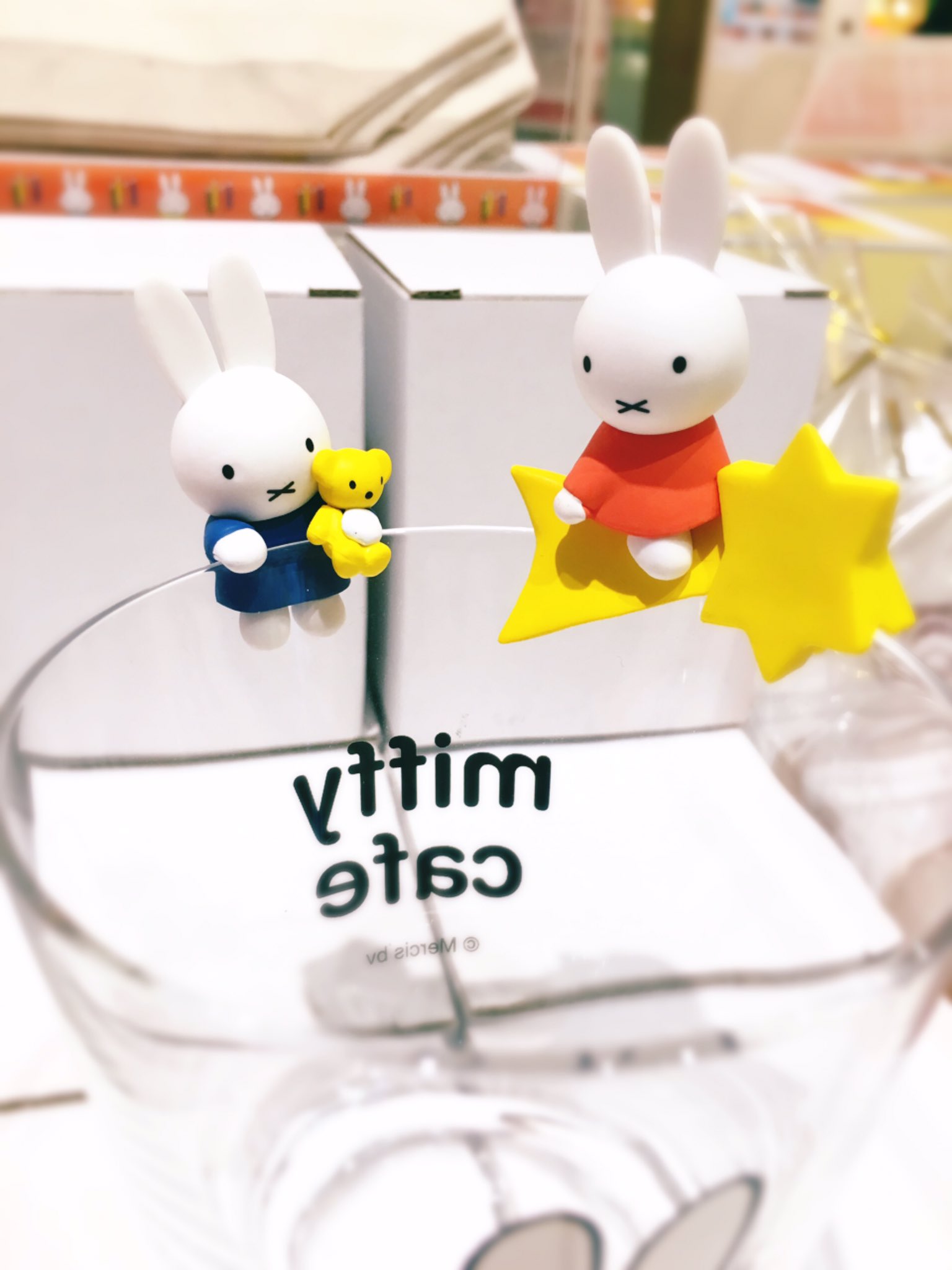 Minion Summer Cafe The Guest Cafe Diner 名古屋パルコ店 ミッフィーカフェグッズショップ 11 12 オープンからの初の土日 ミッフィーグッズをたくさん揃えています カフェご利用のお客様も その他お買い物をお楽しみのお客様も 皆様是非お立ち寄り