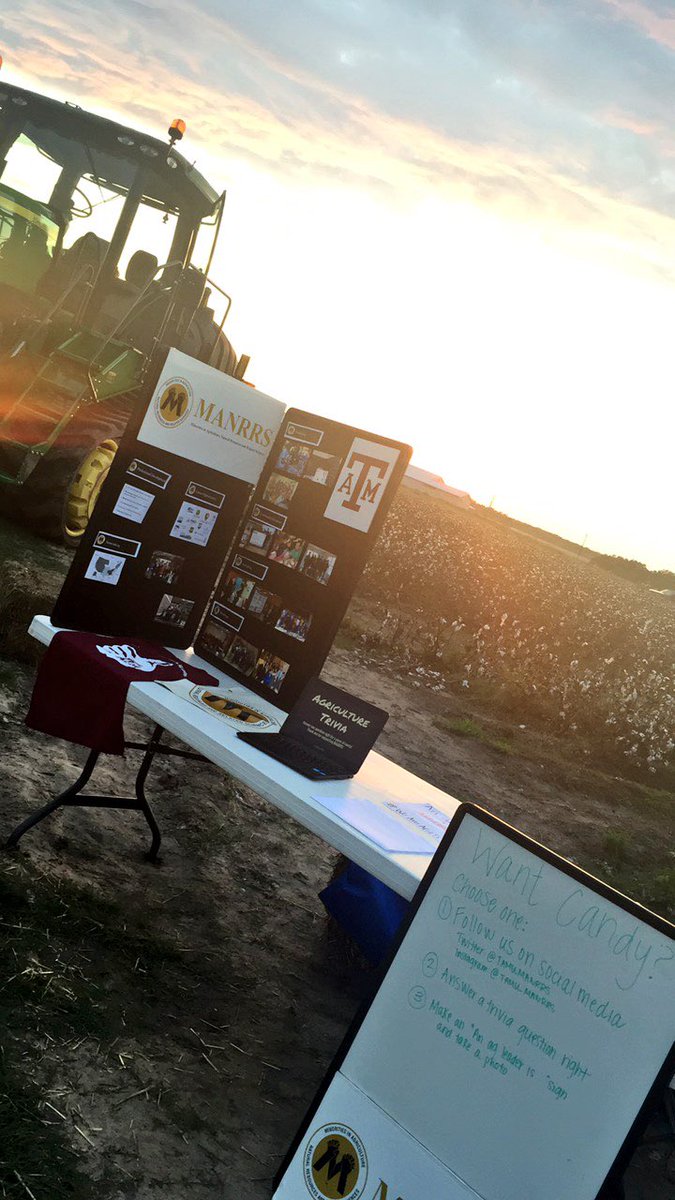 TAMUMANRRS's tweet photo. Thank you to the @TAMUagronomy for allowing us to have a booth at the corn maze! We enjoyed ourselves and look forward to next year. https://t.co/t6WNMpO1gk