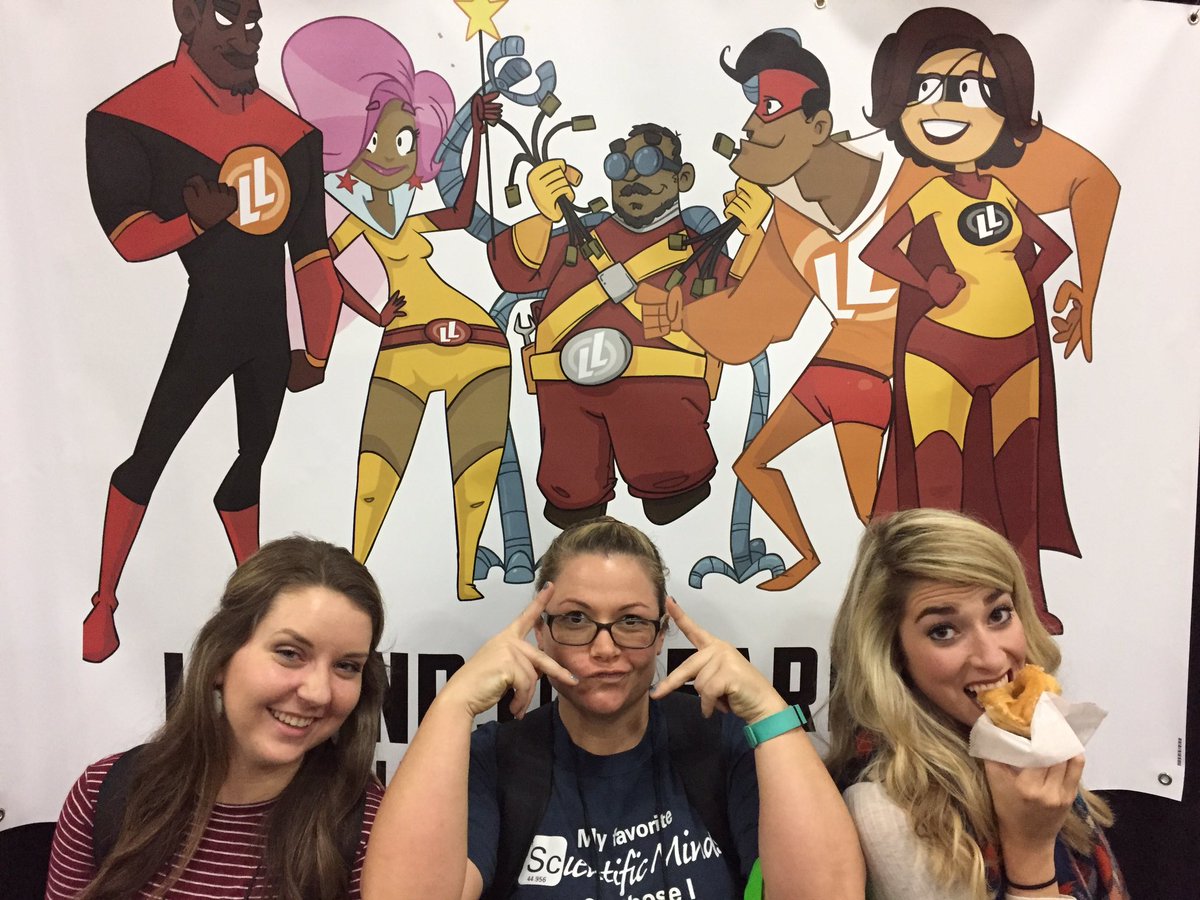 Donut superheroes <a href="/lexilynnlaw/">Lexi Law, Ed.D.</a> @classycargal <a href="/danielle_juhre/">Danielle Enlow</a> at #CAST2016