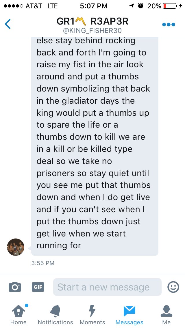 TheTribeUHS's tweet photo. SOS PLEASE READ 🚨🚨🚨🚨🚨🚨, don't yell until @KING_FISHER30 gives the thumbs down, stay quiet until #4 gives the thumbs down https://t.co/lV9mfF6FQt