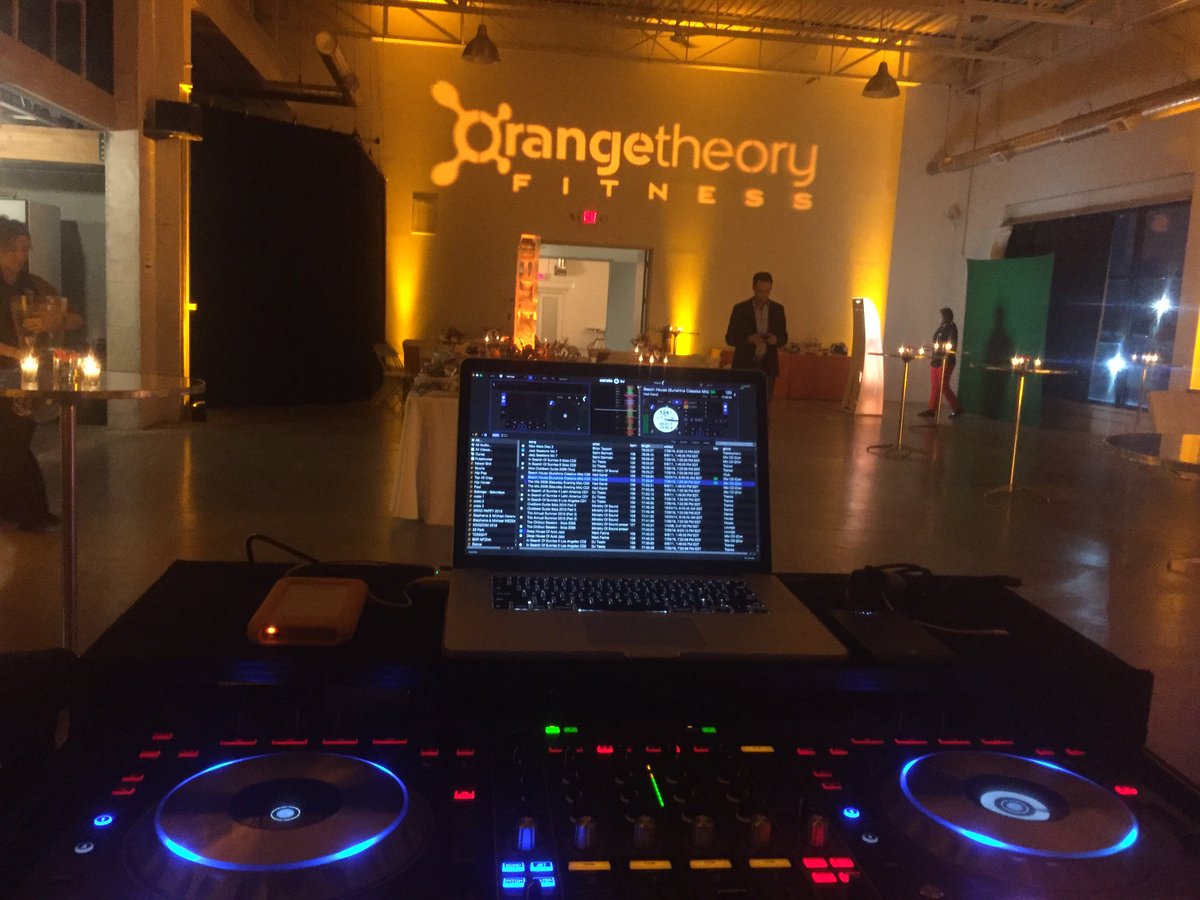 MikeAnthonyEnt's tweet image. Rocking out with Orangetheory Fitness :Royal Oak!
#KeepBurning #Orangetheory