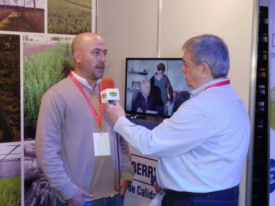 FyH_TV's tweet photo. Mañana 17.30hs por @elrural veremos la 2da parte del #IBOSummit 2016 que tuvo lugar en Concordia, Entre Ríos. Notas y opiniones del evento. https://t.co/NotZGJEZr5