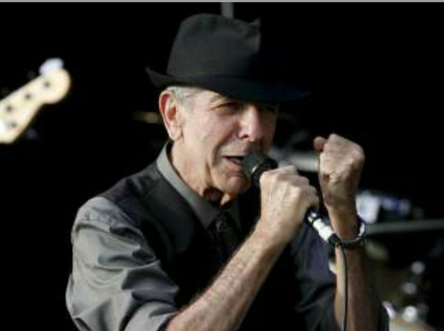 Leonard Cohen фото