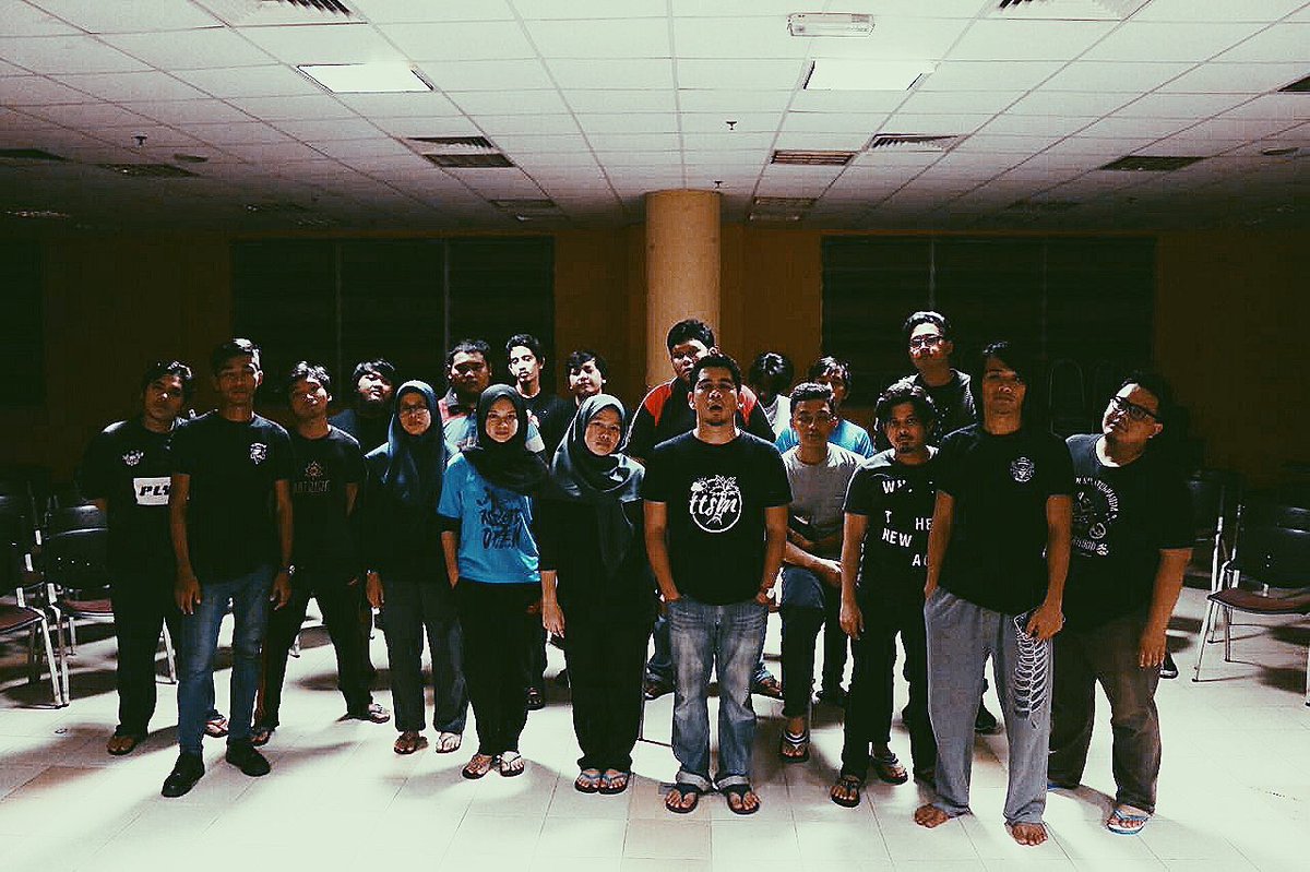 azrincaziz's tweet photo. First step . #malicemovement https://t.co/aBeirKhy3D