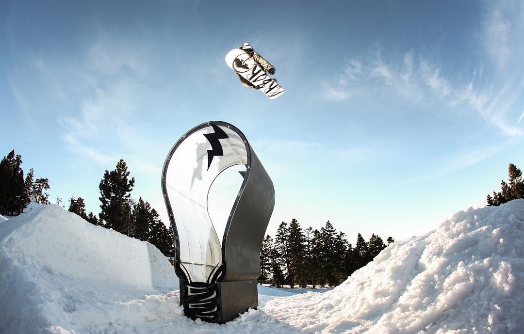 mthigh's tweet photo. #fpf • Repost | @fullhands_howard: "Still stoked on this photo 📷: @eddy_densow #mthigh
#anenberg #arbor #stalefish • #fanpicfriday https://t.co/2MG6WwzZQn