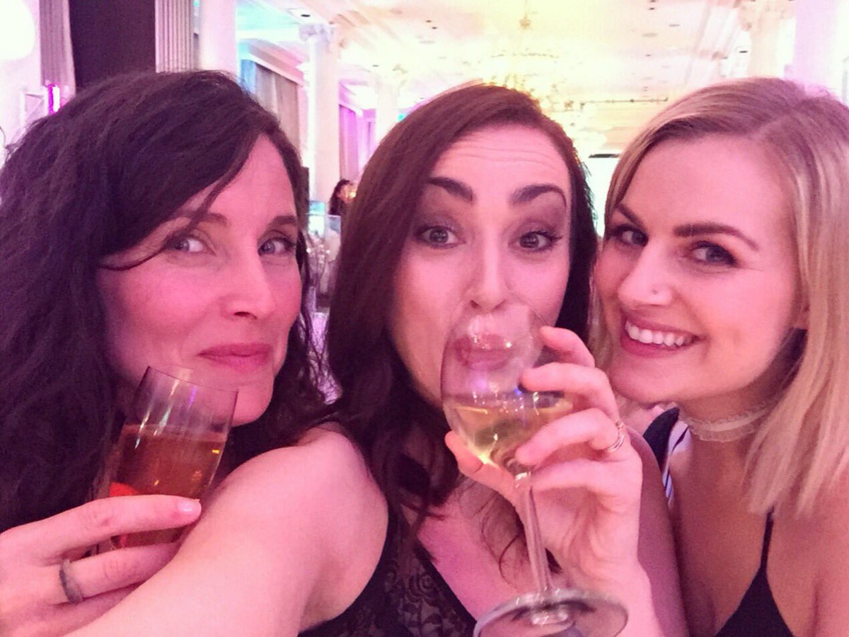 RoseEllenDix tweet picture