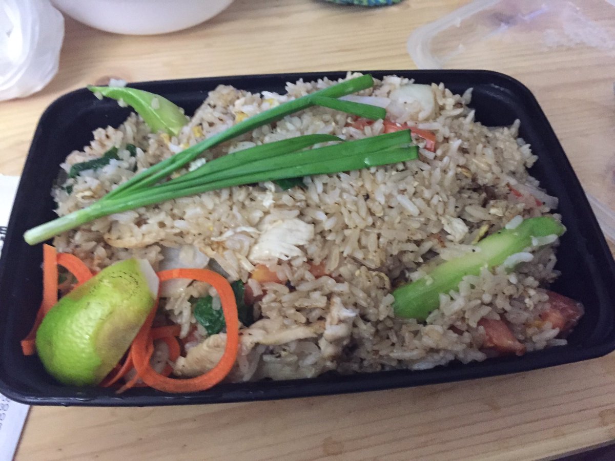 RoseXW's tweet photo. Friday night dinner take out from @ThaiBolan tonight while watching @Raptors #padthai #friedrice with @alotoronto https://t.co/dn4BnoQm9u