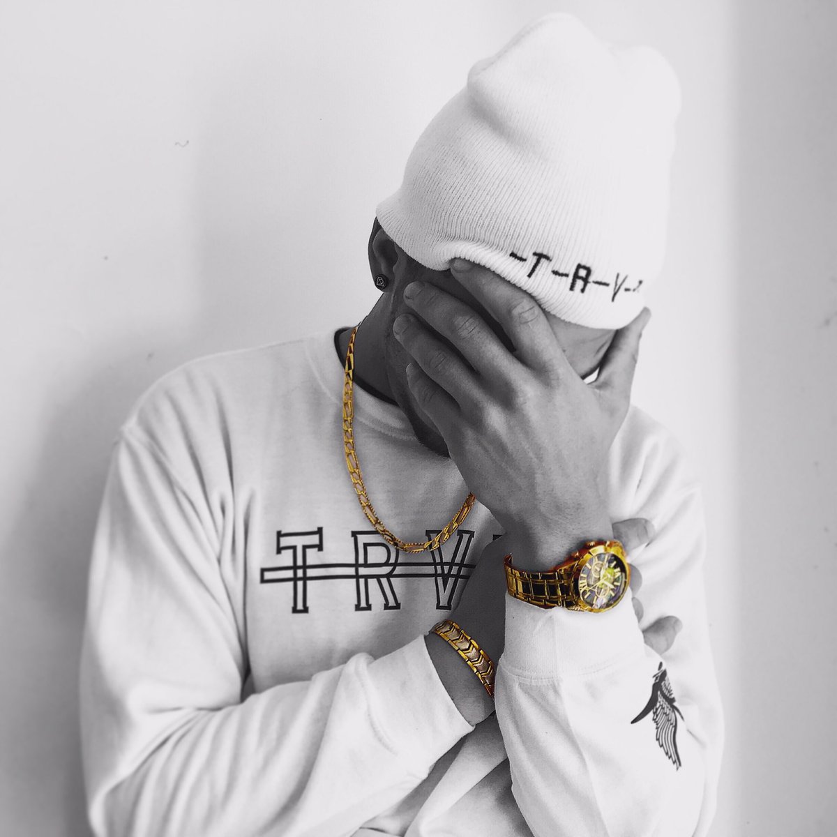 TrvpFit's tweet image. #clothing #fashion #gold #trvpgear