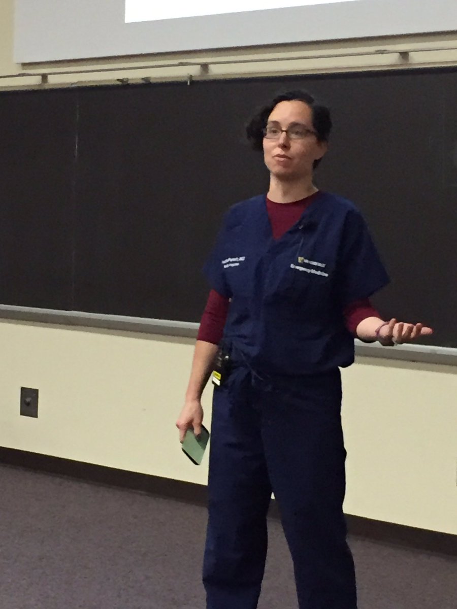 ReedOmary's tweet photo. Next healthcare problem pitch at #VandyHacks by @KendraParekh: how to improve the #PtExp in the Emergency Room? https://t.co/5ZTkjf48kf