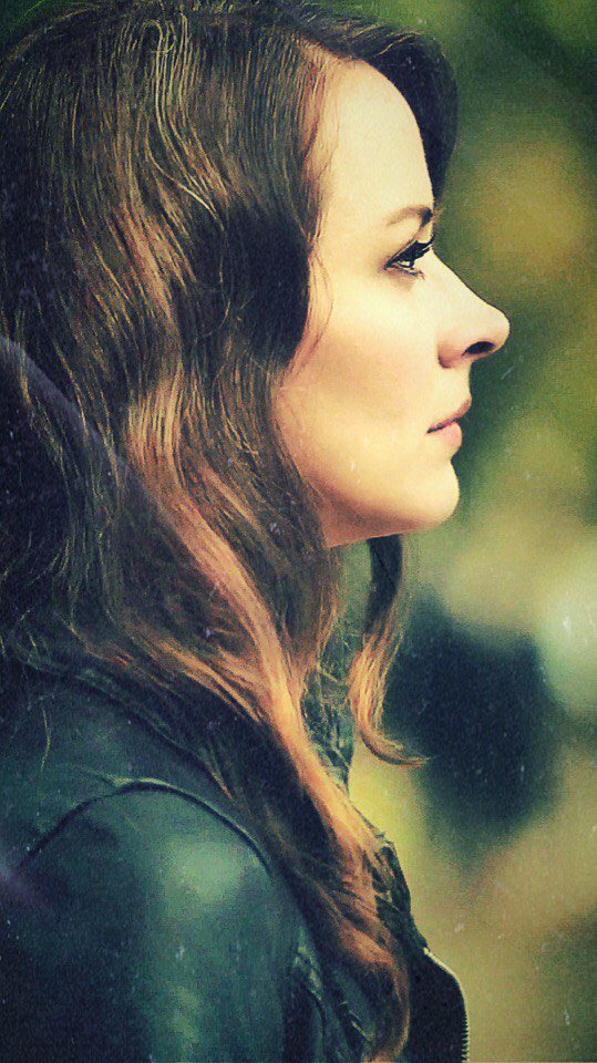agent_AlexShaw's tweet photo. Root #AmyAcker  #PersonOfInterest #Root https://t.co/VDMGYCJ6bM