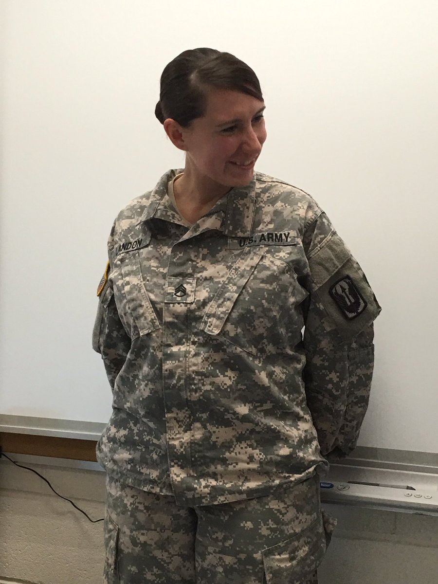 ClassofCrowley5's tweet photo. Gratitude abounds. Thx to our guests for their time, stories, service. Awesome. #ellingcen #mre #specialops https://t.co/dBIL4x7CR6