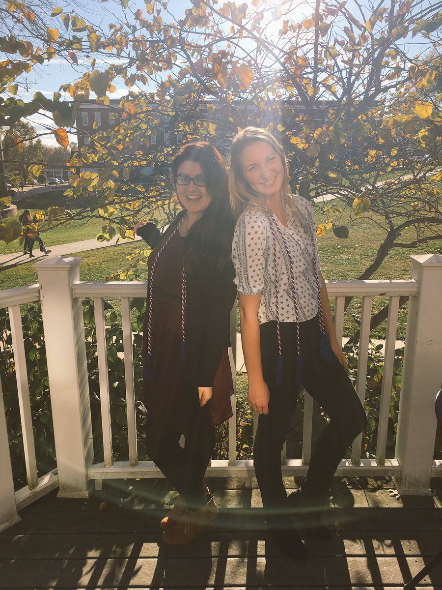 chantymaria's tweet photo. officially pi delta FLY 🇫🇷 #PiDeltaPhi https://t.co/pJbkQQQcBV
