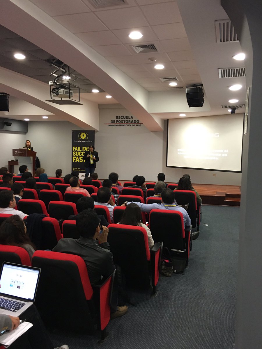 jazaldegui's tweet image. La innovación solo será buena si conozco a mi cliente @LilianaAlvarado #LSMLIMA #EPGUTP