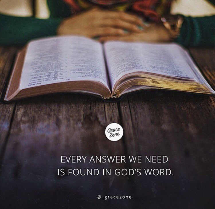KingdomThreads_'s tweet photo. #Read #Pray #Worship https://t.co/IPxXiia8lC