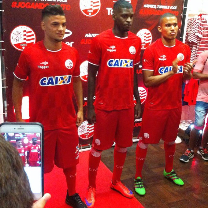 Ver imagem no Twitter