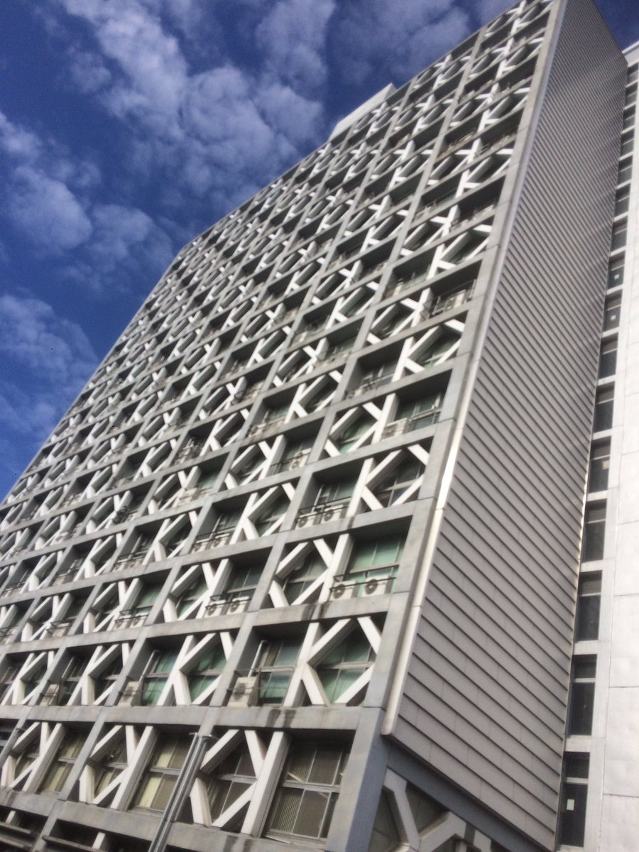 kiriem_'s tweet image. G7 Programming Learning Summit に #CoderDojoJapan として出展してます!
早稲田の理工キャンパス久しぶりに来た