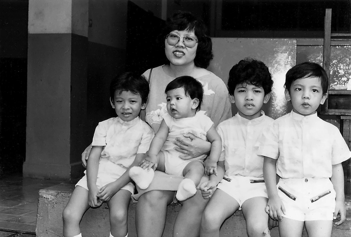 A mother's heart is always with her children. (Proverb)
Happy birthday Mama. We love you.
12 Nov 2016
#mama #birthday #quotes #mother #love