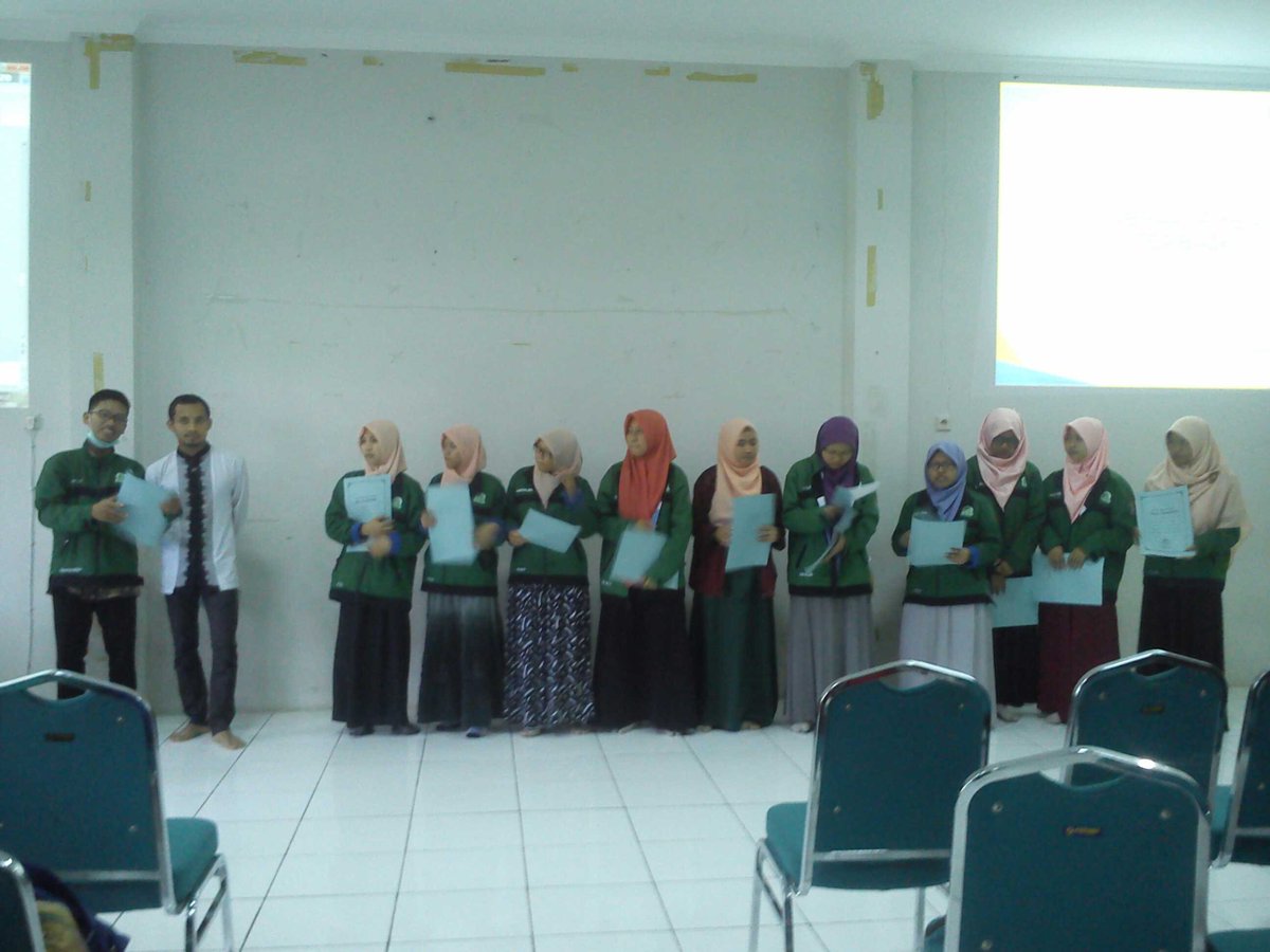 [SEDANG BERLANGSUNG]
Pemberian akreditasi kepada setiap departemen