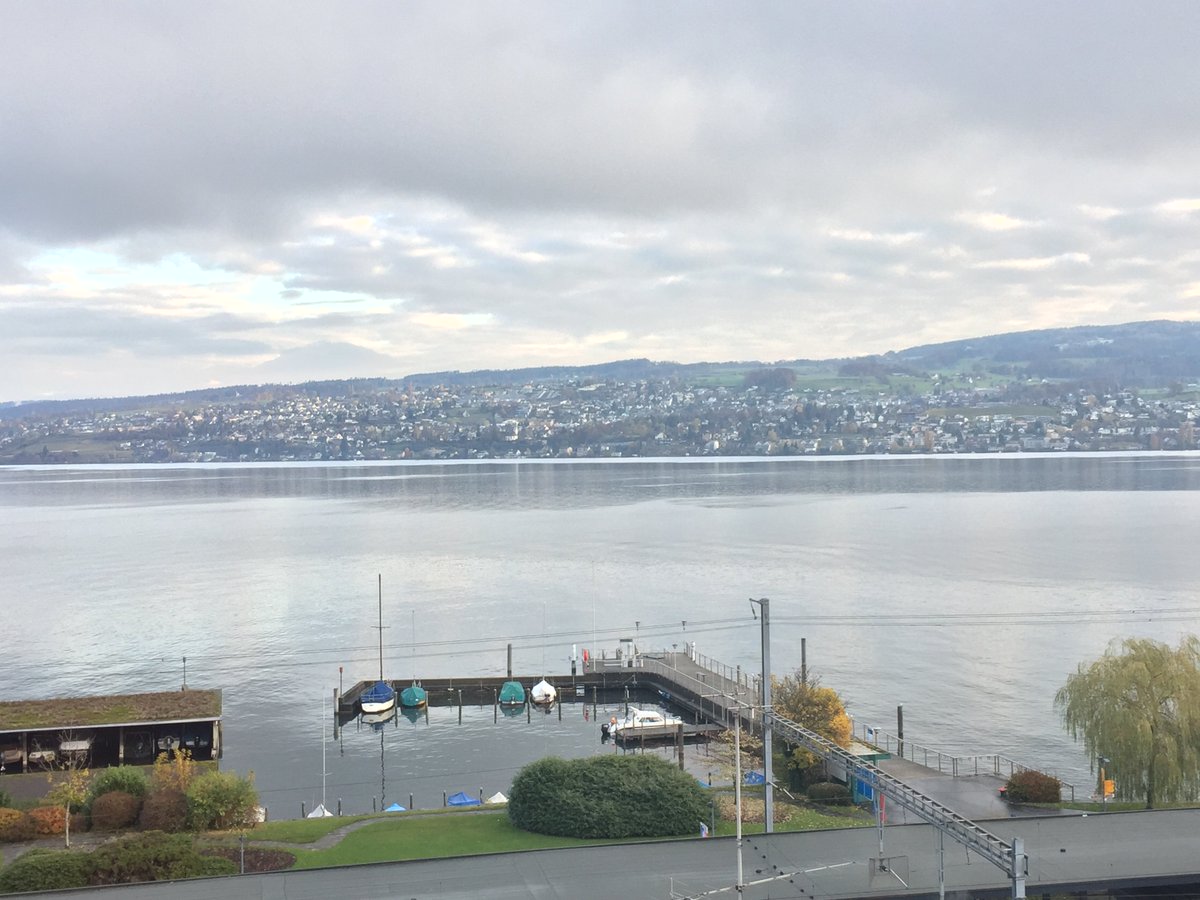 Auf zum @foodblogday ! Die Sonne kommt auch raus! #visitzürich #foodblogday #fbdzh16