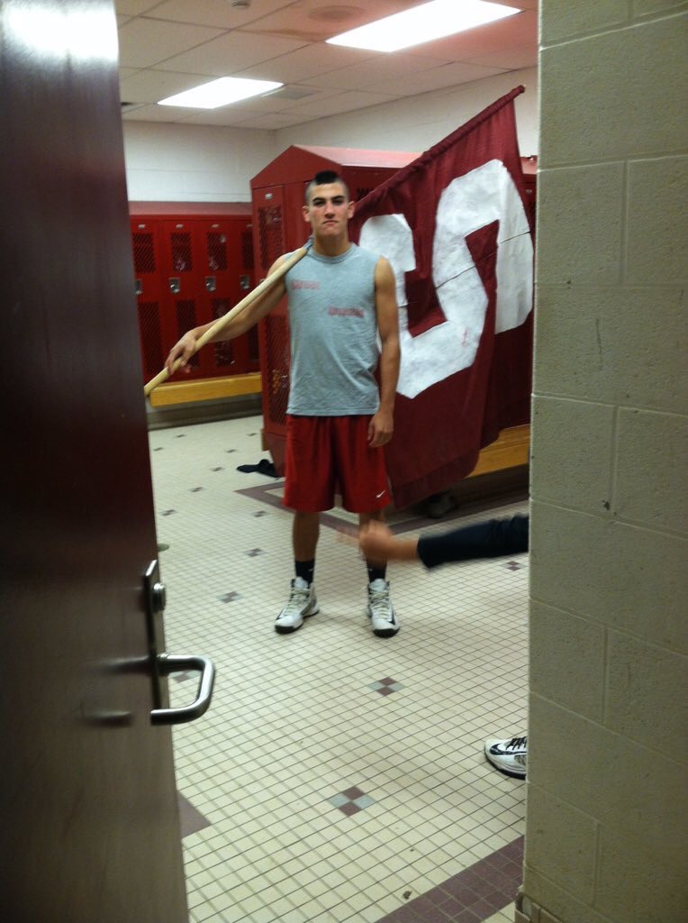 Faux_Brandon_'s tweet photo. I ❤️SHS https://t.co/2kc1XyFVj1