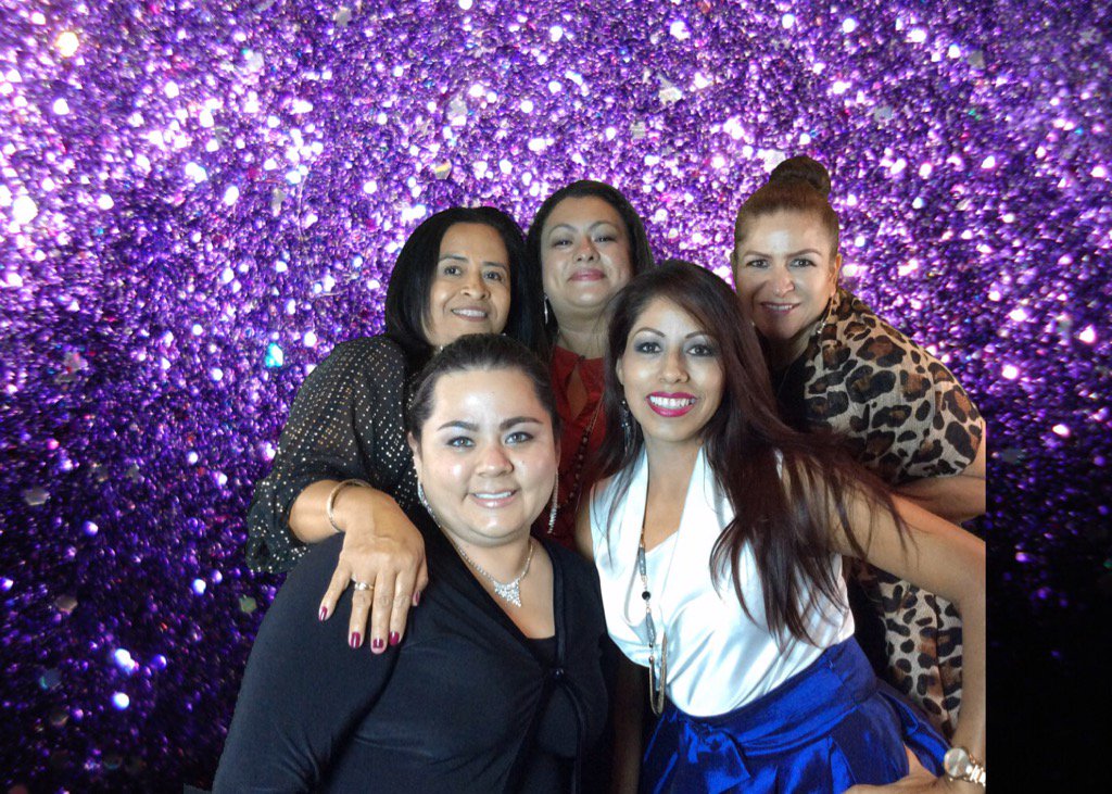 CFBCenEspanol's tweet photo. #brilla2016 https://t.co/gYZIA5r12R