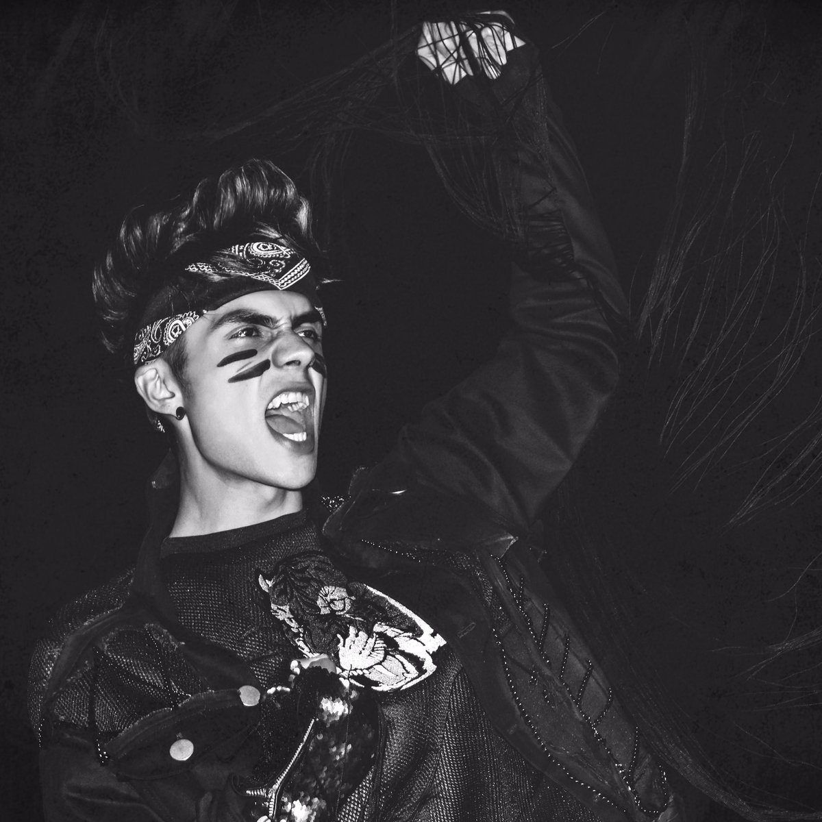 alannavarro's tweet image. #REVOLUTION instagram.com/p/BMsjecqA92E/