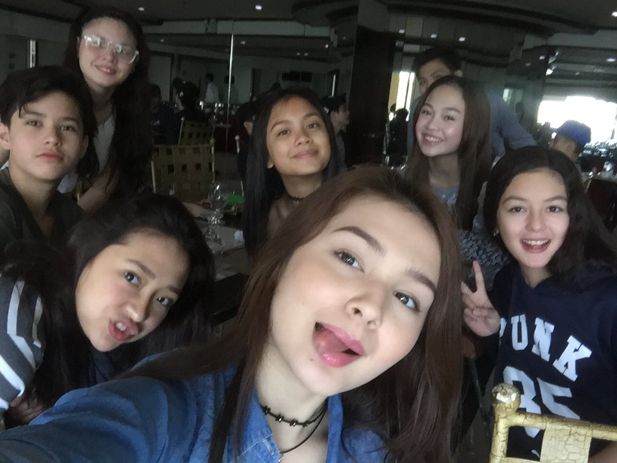 oneforYLONACVT's tweet photo. https://t.co/KGLsiq6Hmv