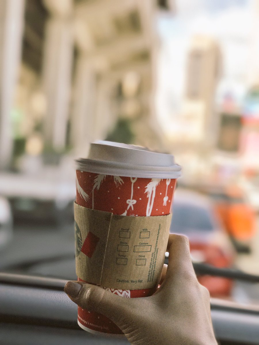 VernEnciso's tweet photo. Stuck in traffic en route to Pampanga. Still can't believe this was taken using #SmartIphone7Plus π @LiveSmart https://t.co/qsw58L7GaM