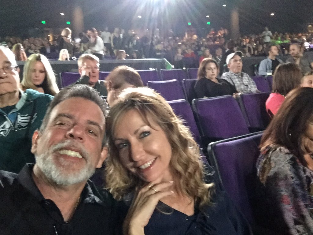HWDII's tweet photo. Celebrating 10 yrs @ Britney in Vegas #PieceOfMe https://t.co/vhH2TdAAy2
